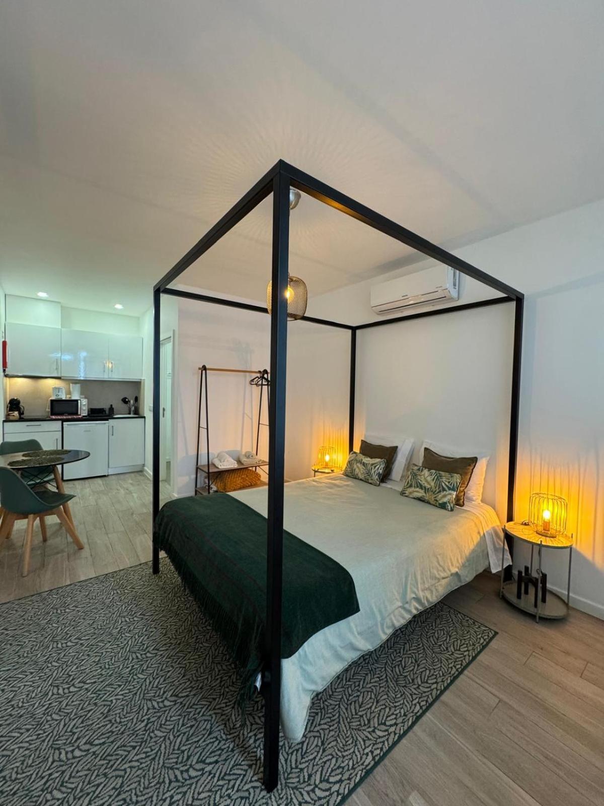 Ddm Studio - O Paraiso Do Sitio Da Назаре Экстерьер фото